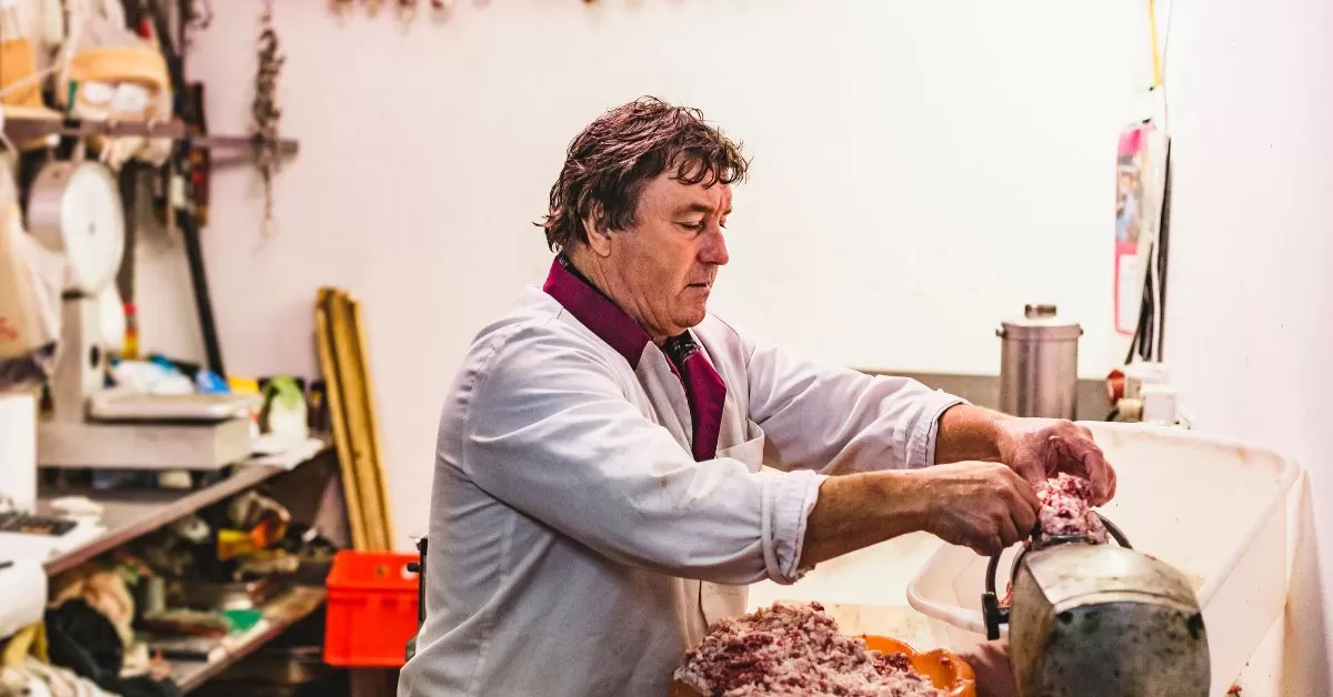 Retail Meat Cutter Jobs in Canada