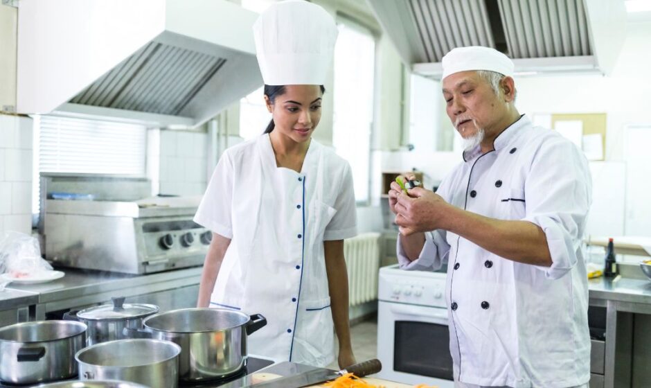 Assistant Cook Required for Canada