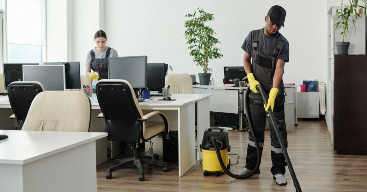 Office Building Cleaner jobs in Canada